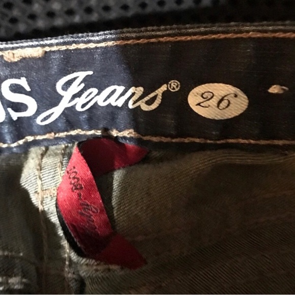 💙Guess Jeans..Flirty..Bootcut..Low Waisted💙 - Picture 8 of 10